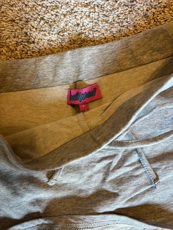 gray mini skirt - Image 6