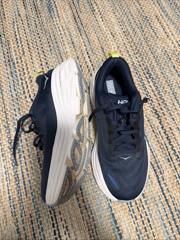HOKA Bondi 8 Sneakers - Image 3