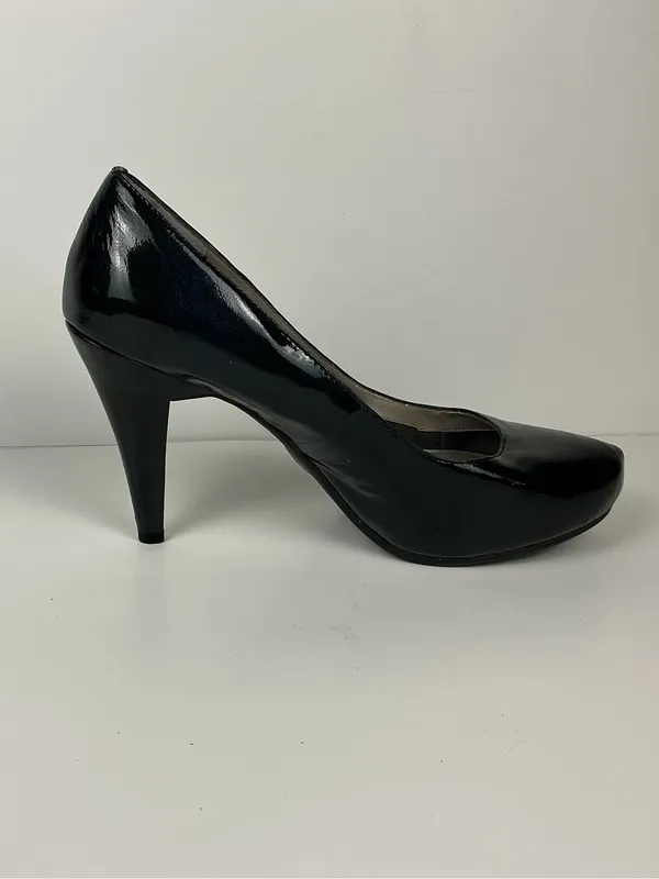 Black Patent High Heel Pumps Size 8 Dress Shoes Me Too 4 inch heel - Image 4