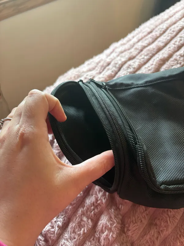 Men's Black Travel Toiletry Bag - Compact Organizer - Image 4