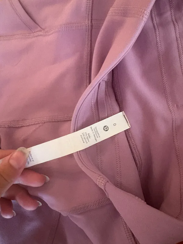 lululemon leggings size 0 - Image 4