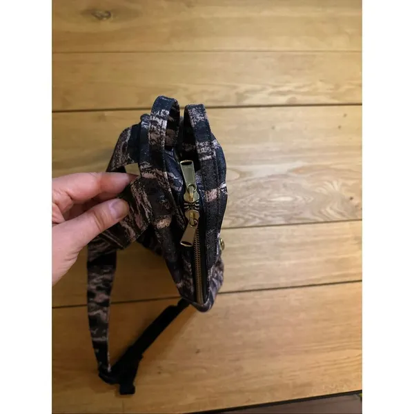 Herschel Supply Co. Nova Backpack patterned design - Image 6