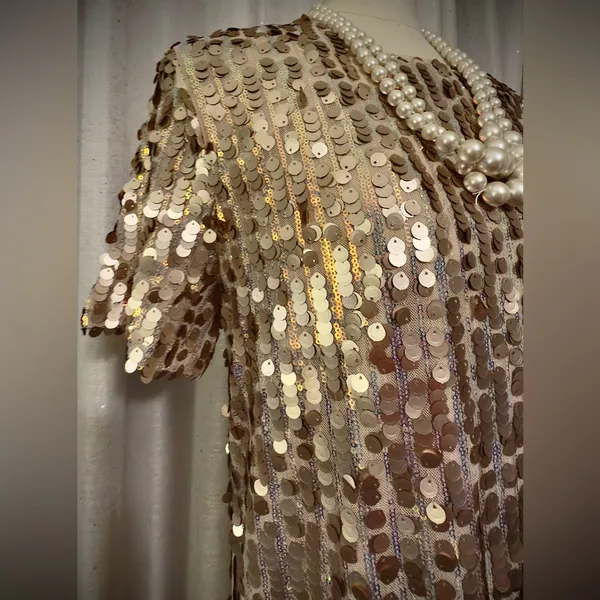 Lulu's Gold Sequin Short Sleeve Shift Dress - Image 2