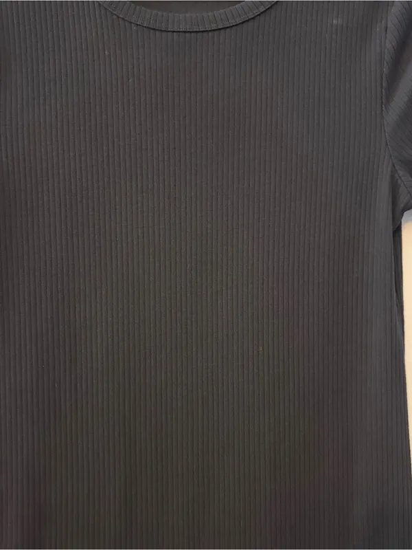 Gap black short sleeve rib tee size medium tall - Image 5