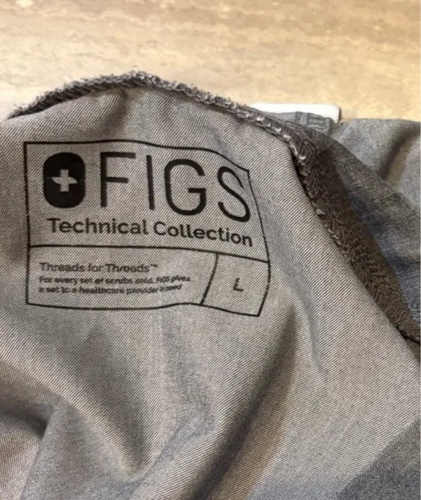 FIGS Sz L Scrub Top! No :( - Image 6