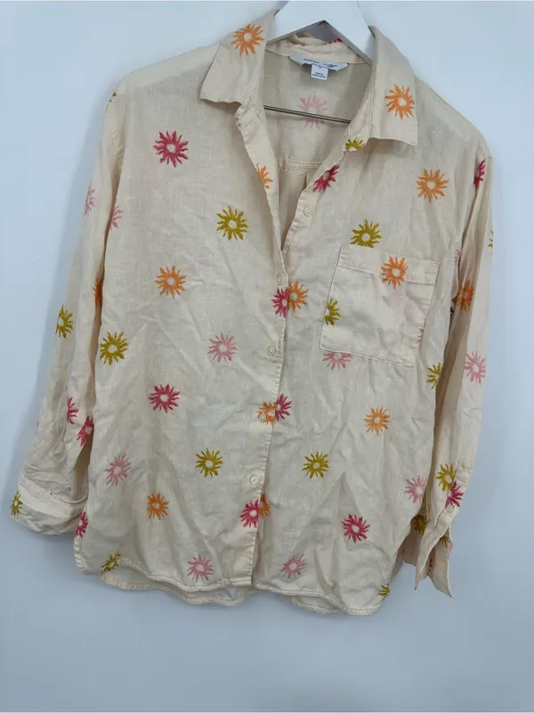 Old Navy The Boyfriend Shirt Sun Celestial Button Up Size Medium Linen Blend - Image 9