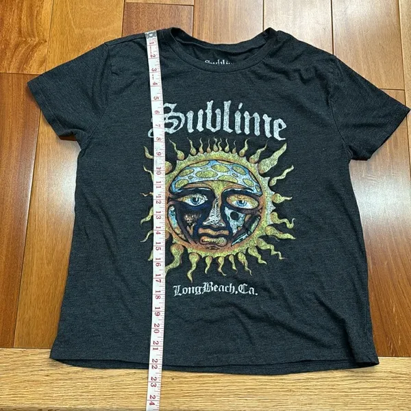 Sublime Black Flaming Sun‎ Long Beach, CA band Graphic T-Shirt Women's Size M - Image 5