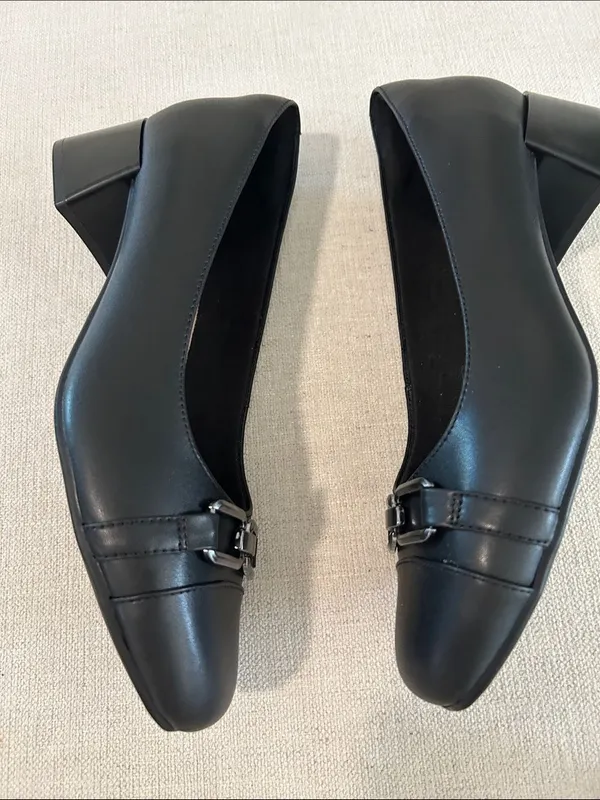 Clarks Iridessa Erin Pump, Black, Size 9.5M, NWT no box - Image 6