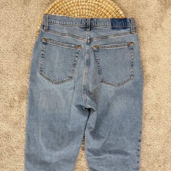 Abercrombie & Fitch The 90s Slim Straight Ultra High Rise Criss Cross 28/6L - Image 7