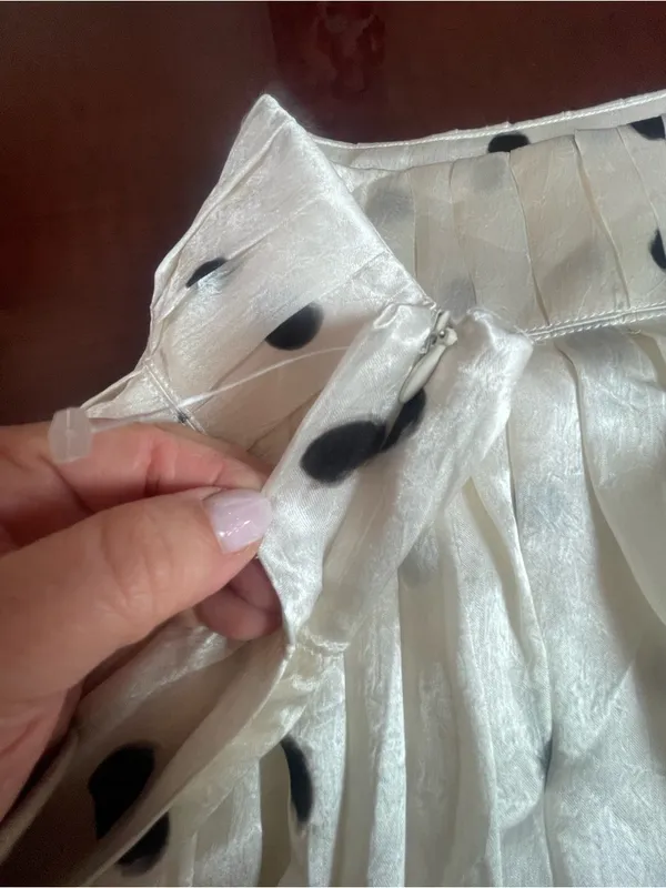 NWT Zara Avant-Garde Polka Dot Bubble Hem Cocoon Skirt White Black Viscose Sz L - Image 9