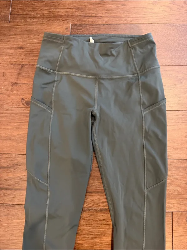 lululemon athletica Fast and Free High-Rise Green Leggings Size 6 - C53-020 - Image 3