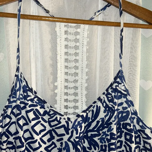 Lilly Pulitzer Size L V Neckline Fringed Tank - Image 2