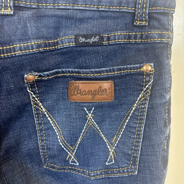 Wrangler® Women Mae Mid Rise Dark Blue Bootcut Jeans Size 5x32 Western Rodeo - Image 4