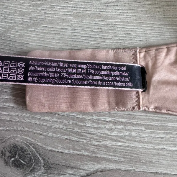 Victorias Secret Very Sexy Push Up Bra 32DDD Nude Rhinestone‎ Underwire Smooth - Image 7