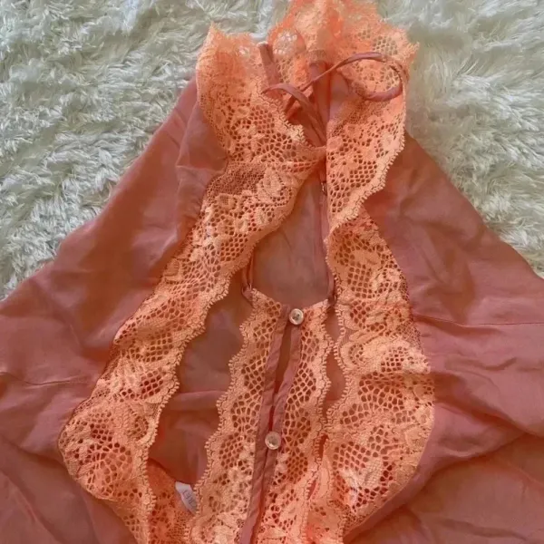 Victoria's Secret Peach Top, racer back lace - Image 6