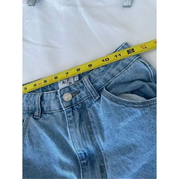 Princess Polly Baggy Jeans Size 2 - Image 3
