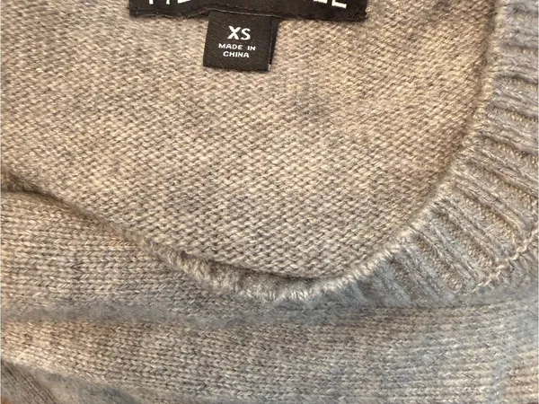 J. Crew Men's Gray Crewneck Sweater - Image 3