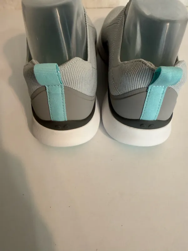 Ryka Tula Myla Lightweight Athletic Sneakers. Lt Gray with Teal Accents - Image 4