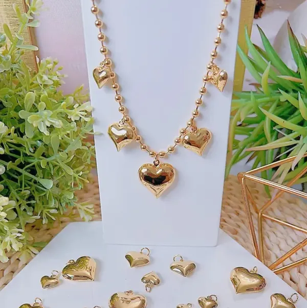 Source Unknown Fashion Hearts Charm Necklace For Women Gold Plated - Image 2