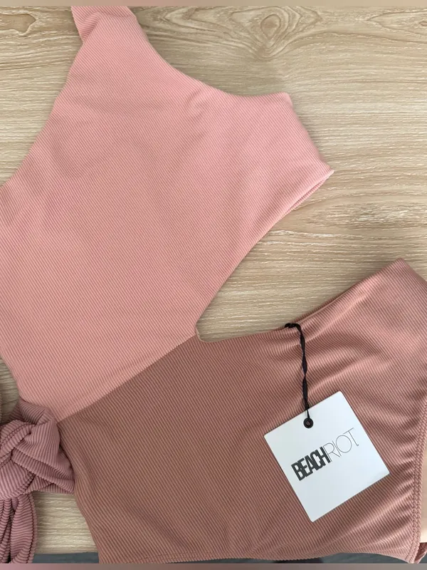Beach Riot Medium NEW Claire One-Piece Rib Swimsuit Mauve Pink One Shoulder Knot - Image 3