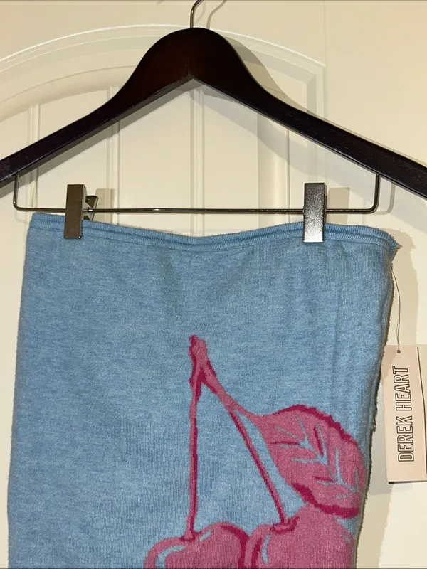 Derek Heart Ultrasoft Cherry Tube Top M NWT - Image 4