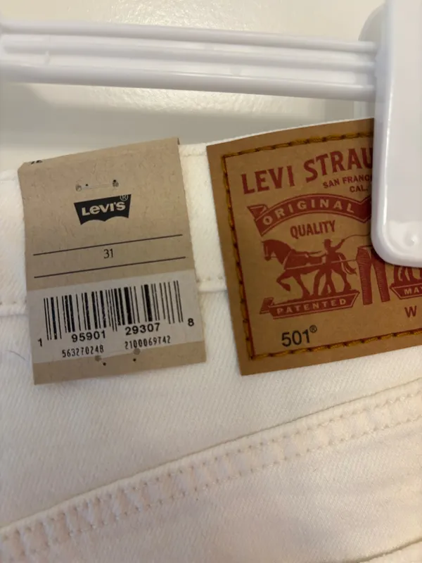 Levi’s 501 Denim Shorts High-Rise White - Image 3