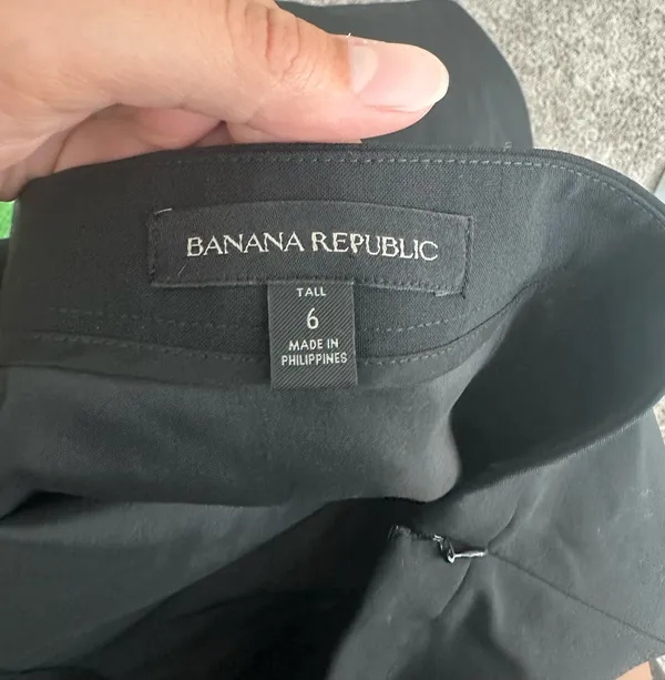 Banana Republic Skirt Pencil Black - Image 6