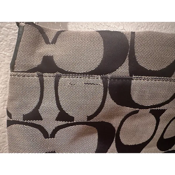 Coach Signature Stripe File Crossbody Zip Shoulder Bag F19220 Black Vintage Y2K - Image 8
