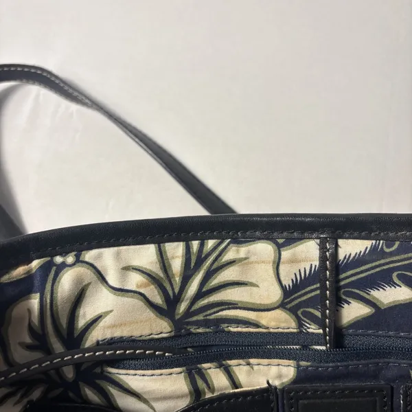 Cole Haan Purse &‎ Wallet Woven Straw Black Faux Leather Shoulder Floral Accents - Image 6