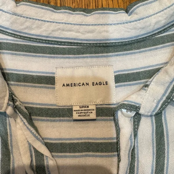 american eagle button down shirt - Image 2
