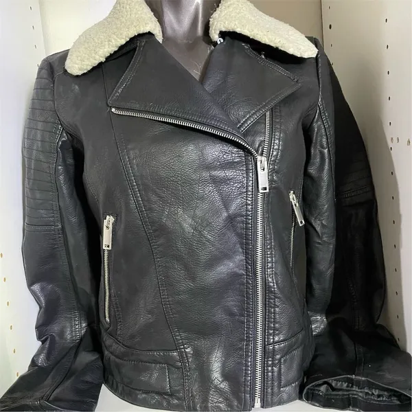 Women's Black Faux Leather Jacket M Quilted Sleeves Sherpa Collar - Image 8