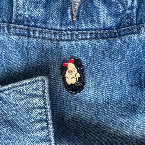 Fran Fine Enamel Pin | The Nanny TV Show Character Pin | 90s Nostalgia - Image 2