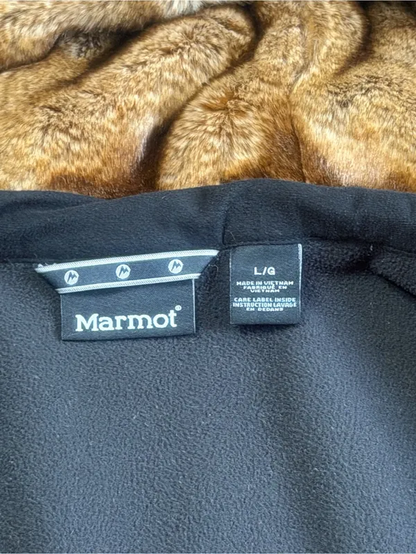 Marmot Furlong Softshell Vest Full Zip Faux Fur Lined Hooded Charcoal Gray Large - Image 2