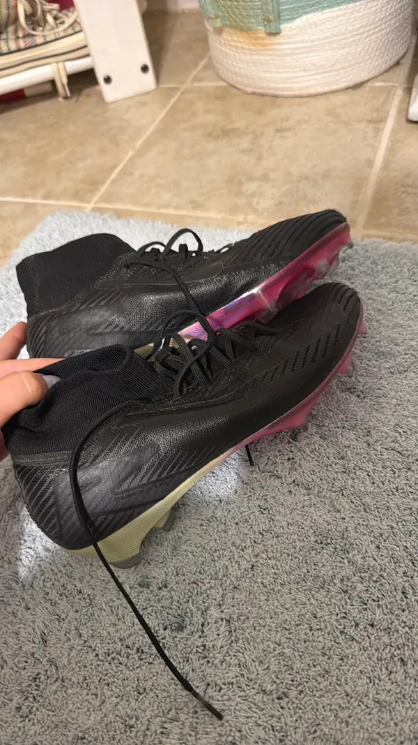 Nike Custom Soccer Cleats Mercurial Women’s - Image 6