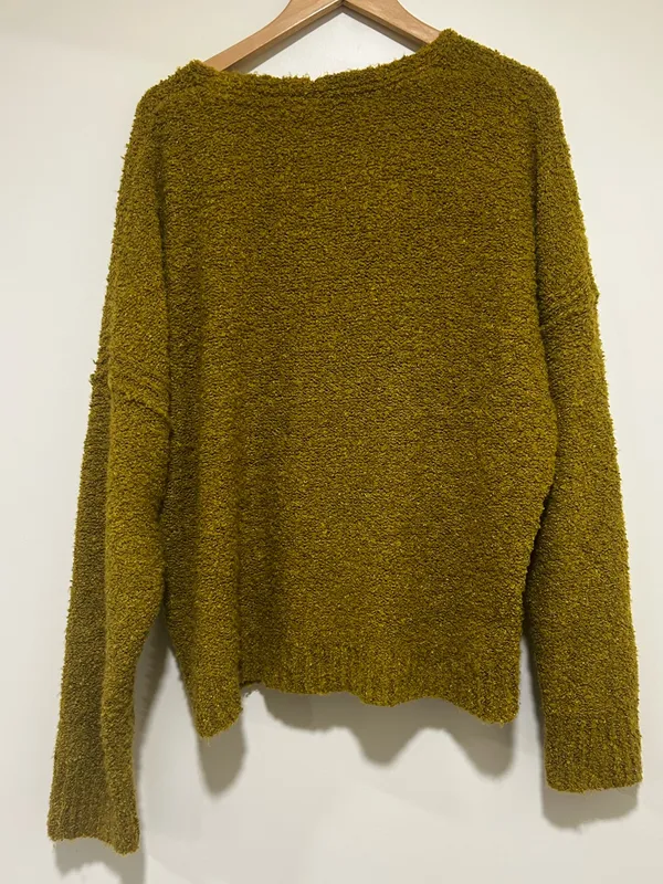 Free People Finders Keepers V Neck Boucle Sweater in Moss Green Size XL - Image 5