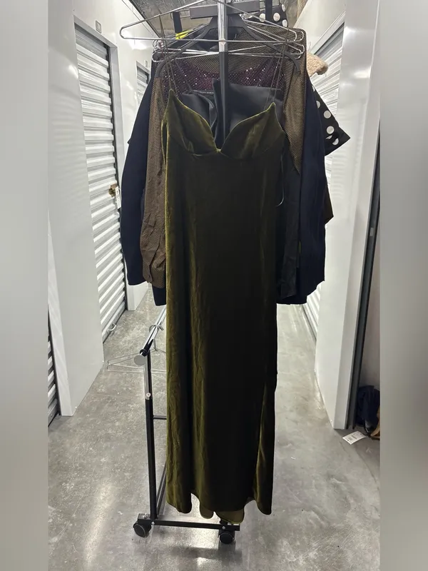 Zara‎ velvet STRAPPY bottle green maxi dress - Image 6