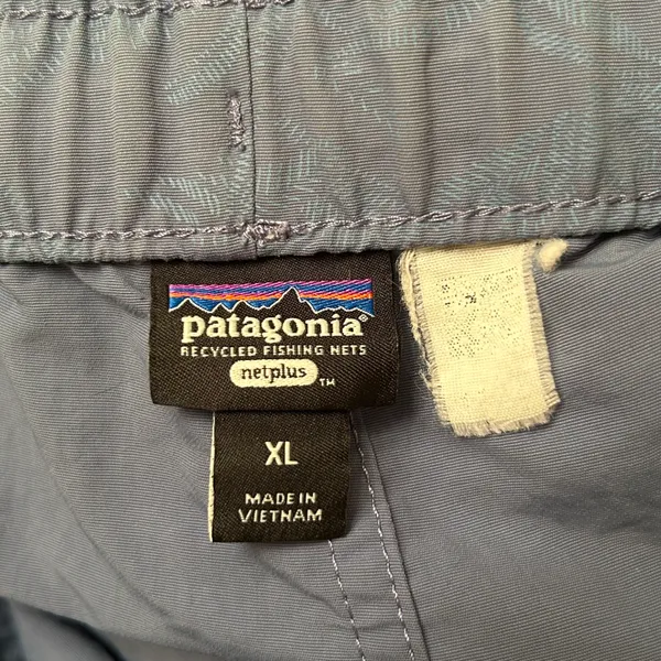 Patagonia Womens Barely Baggies Shorts 2.5” Size XL Monkey Flower Current Blue - Image 5