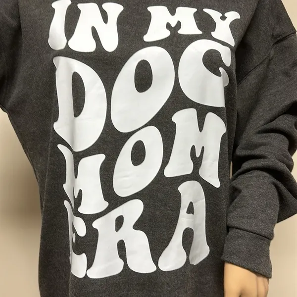 NWOT Dog Mom Sweatshirt Gray Size M - Image 3