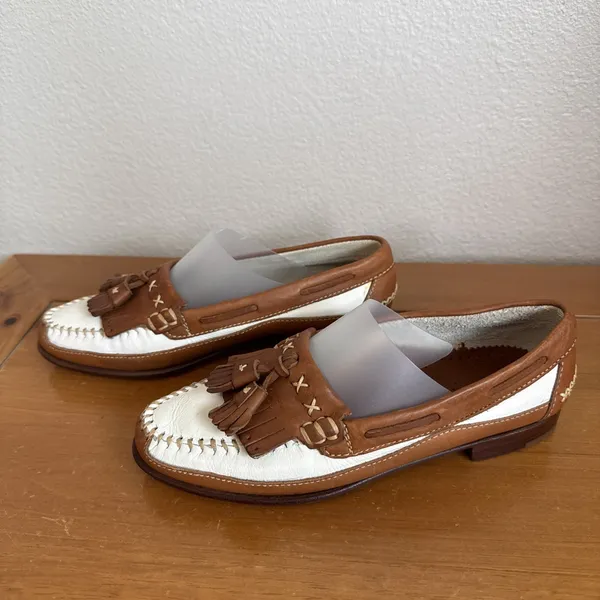 Cole Haan Country Loafers Brown/White Leather Tassel Kiltie Moc Toe Shoes Sz 7.5 - Image 2