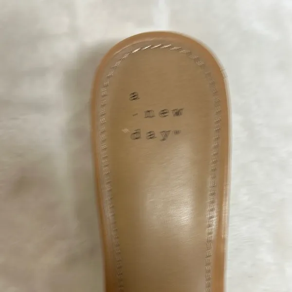 A New Day Women's Tan Slide Sandals - Image 10