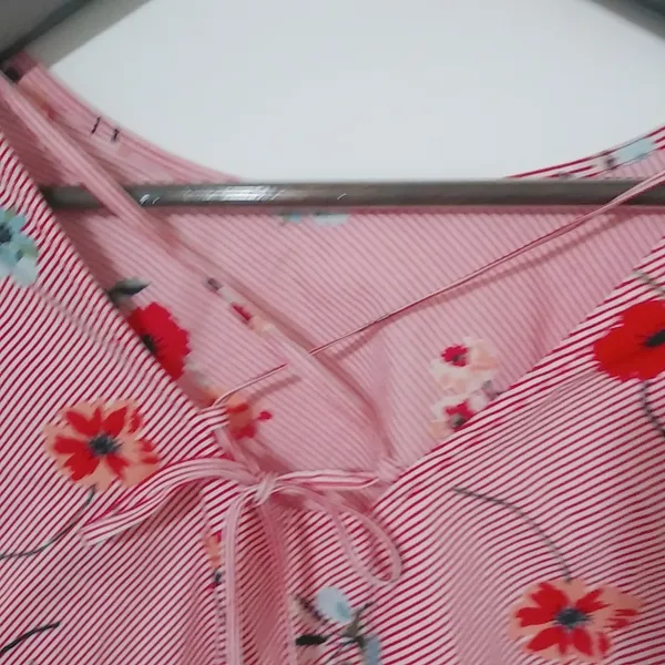 Loft M Red Pinstripe Floral Boho Bell Sleeve Top - Image 3
