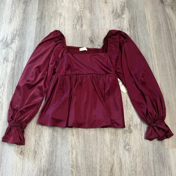 Altar'd State Burgundy Satin Peplum Top Square Neck Smocked Back Size Medium NEW - Image 4