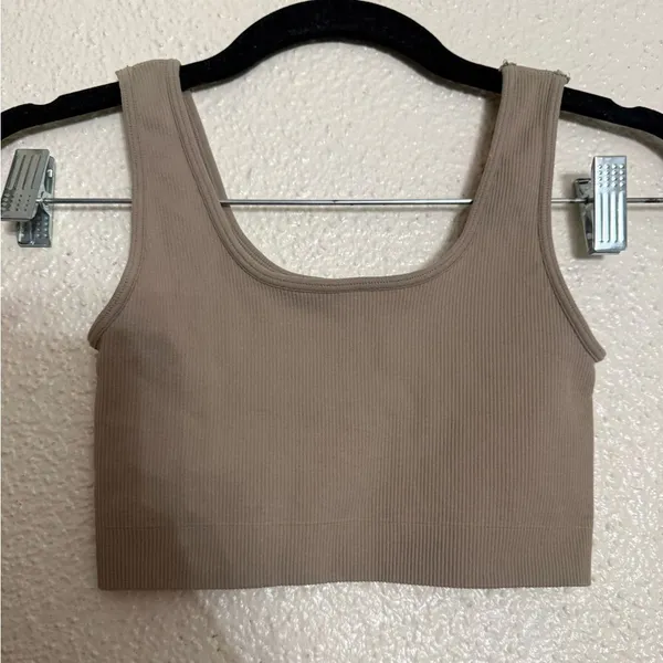 Set Active sand color Sculptflex Box Cut Ribbed Women's Sports Bra size XS - Image 2