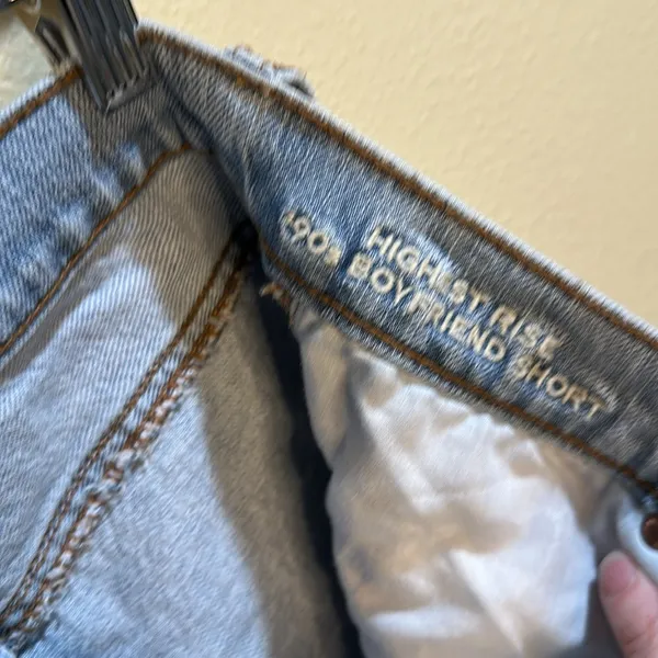 American Eagle size 6 High Rise rainbow patchwork 90’s Boyfriend Shorts - Image 6
