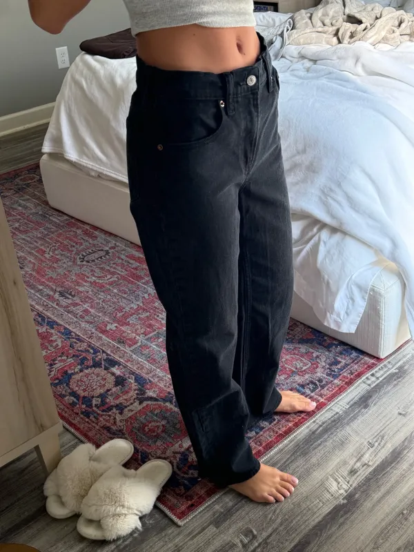 abercrombie & fitch high rise 90s relaxed jeans - Image 4
