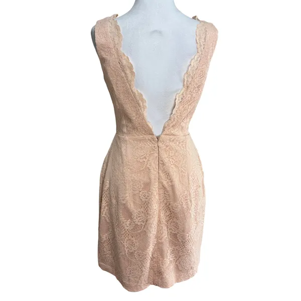 ASOS Dress Peach Pink Floral Lace V-Neck Open Back Formal Wedding Guest Hoco 4 - Image 3