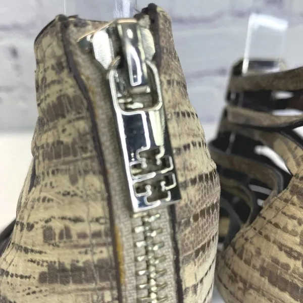 Tory Burch Gladiator Heels Beige Snakeskin Strappy Buckle Stilettos Women's 6.5M - Image 9