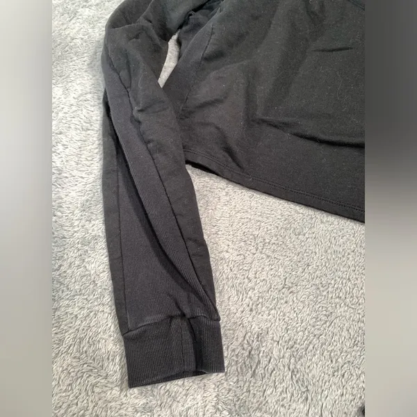 Gymshark black cropped long sleeve top XL - Image 5