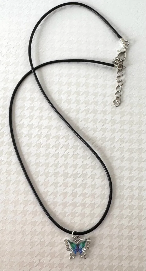 Butterfly Necklace 🦋 Blue - Image 2