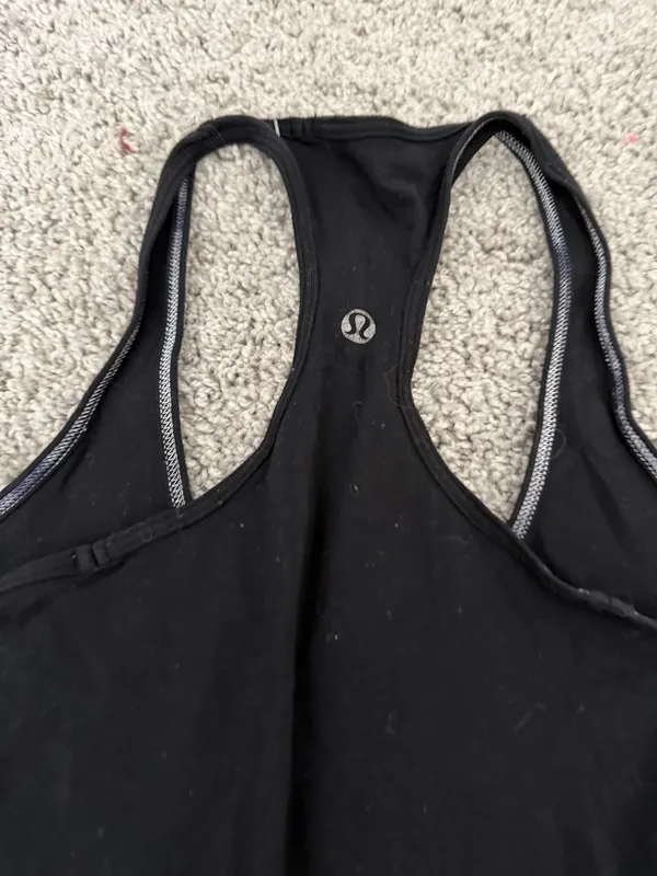 Lululemon black razor back tank top - Image 7